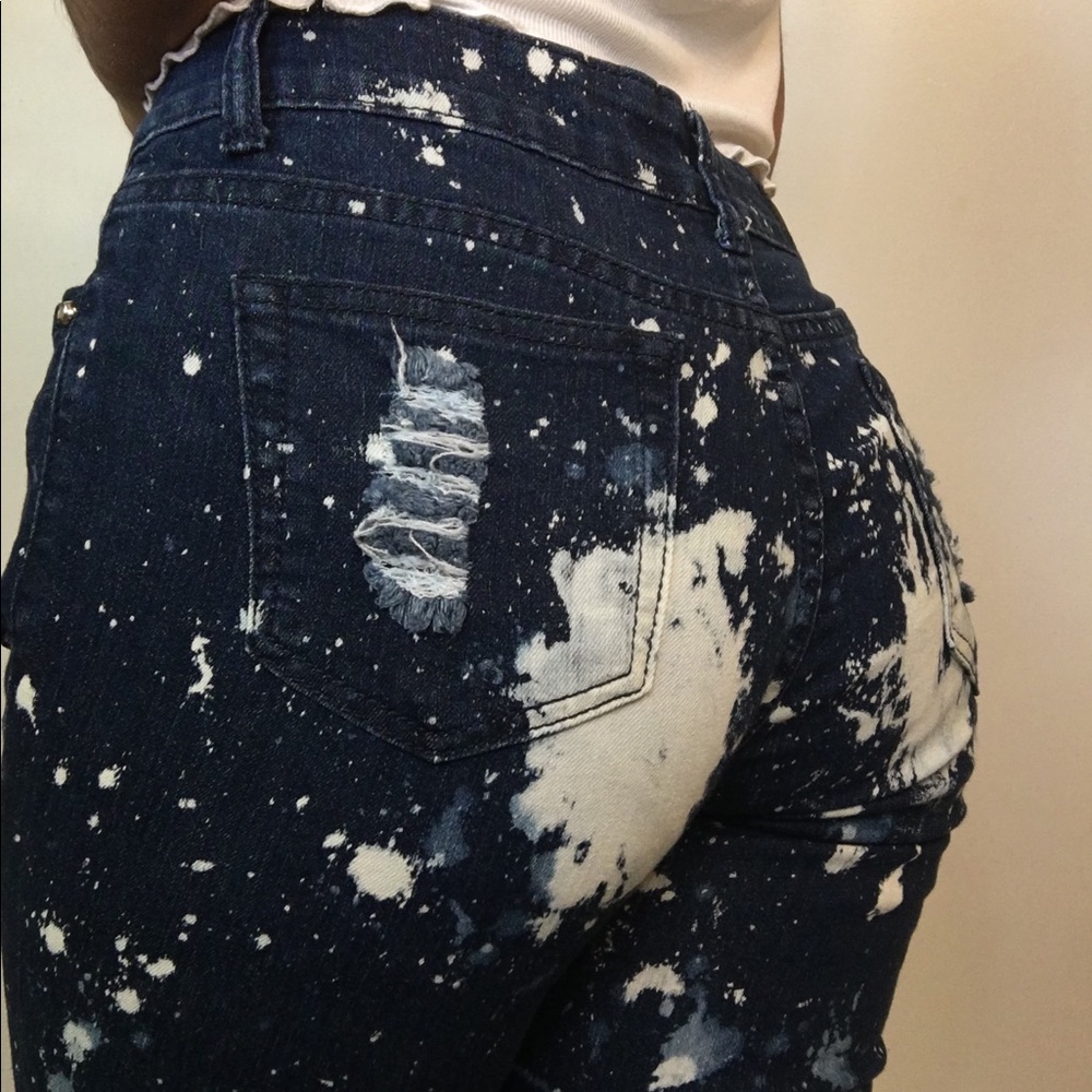 Paint Splattered Ripped Jeans